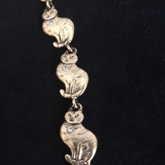 Sitting Cats Gold Toned  Rhinestone Bracelet - Picture 5 of 8